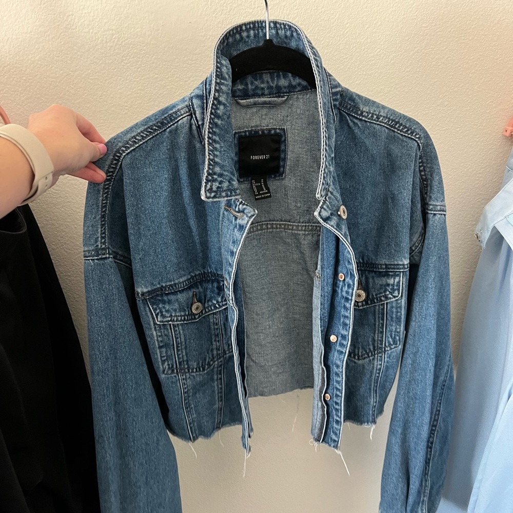 Cropped Jean jacket from Forever 21
